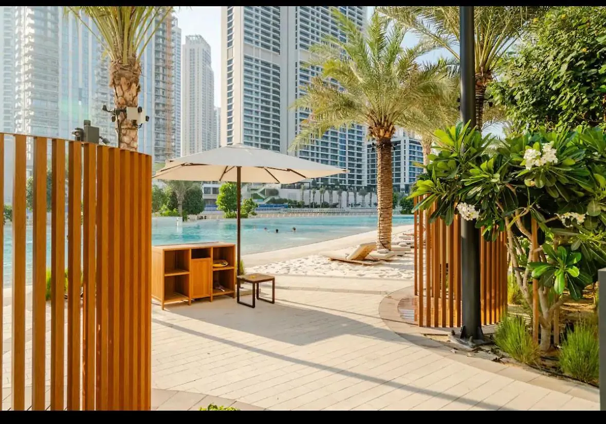Exquisite 1-Bedroom With Pool Scenery In Dubai Creek Harbour