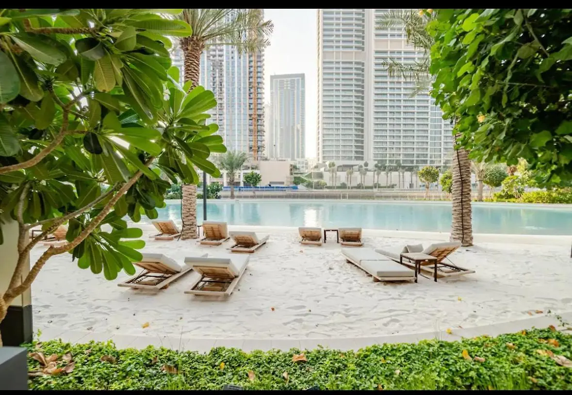 Exquisite 1-Bedroom With Pool Scenery In Dubai Creek Harbour contacts